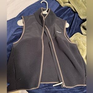 Lululemon vest never worn